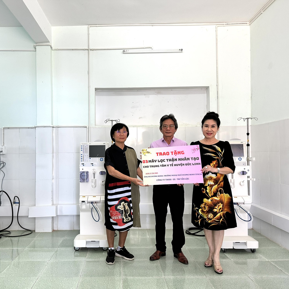 Hoạt động thiện nguyện - Trao máy chạy thận nhân tạo cho TTYT H.Đức Linh, tỉnh Bình Buận